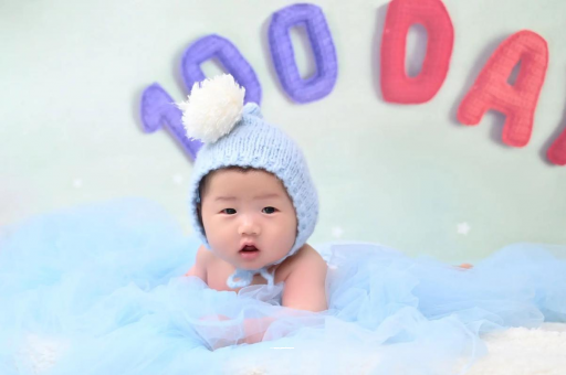 台州第三个月宝宝睡眠时间